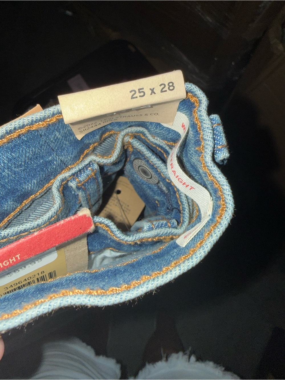 Levi's Wedgie Straight Jeans -Maximum Effort- 25x28 - Picture 4 of 7